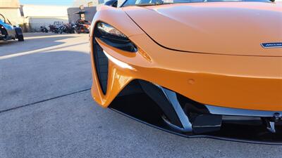 2024 McLaren Artura   - Photo 26 - San J Uan, TX 78589