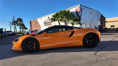 2024 McLaren Artura   - Photo 3 - San J Uan, TX 78589