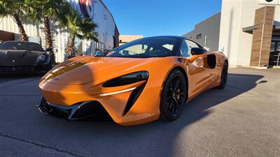 2024 McLaren Artura   - Photo 33 - San J Uan, TX 78589