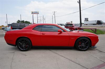 2022 Dodge Challenger R/T   - Photo 13 - San J Uan, TX 78589