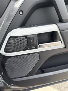 2023 Land Rover Defender 90 S   - Photo 52 - San J Uan, TX 78589