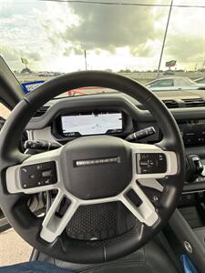 2023 Land Rover Defender 90 S   - Photo 38 - San J Uan, TX 78589