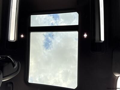 2023 Land Rover Defender 90 S   - Photo 49 - San Juan, TX 78589