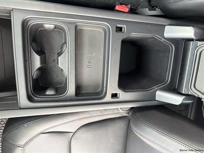 2023 Land Rover Defender 90 S   - Photo 50 - San Juan, TX 78589