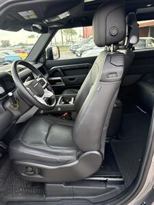 2023 Land Rover Defender 90 S   - Photo 42 - San J Uan, TX 78589