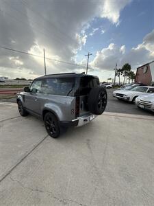 2023 Land Rover Defender 90 S   - Photo 10 - San J Uan, TX 78589