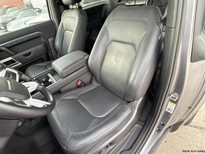 2023 Land Rover Defender 90 S   - Photo 41 - San Juan, TX 78589
