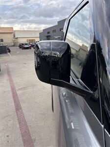 2023 Land Rover Defender 90 S   - Photo 31 - San J Uan, TX 78589