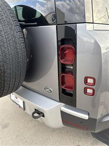 2023 Land Rover Defender 90 S   - Photo 28 - San J Uan, TX 78589