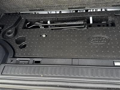 2023 Land Rover Defender 90 S   - Photo 56 - San Juan, TX 78589