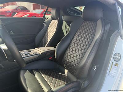 2023 Audi R8 5.2 V10 performance   - Photo 2 - San Juan, TX 78589