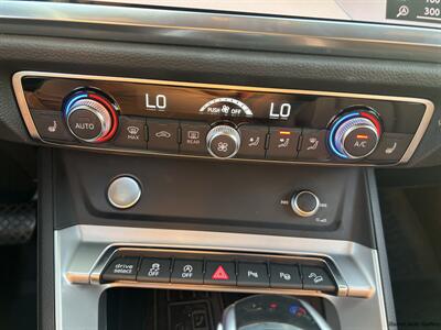 2020 Audi Q3 quattro S line Prestige 45 TFSI   - Photo 18 - San Juan, TX 78589