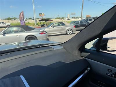 2026 Cadillac VISTIQ Luxury AWD   - Photo 36 - San Juan, TX 78589