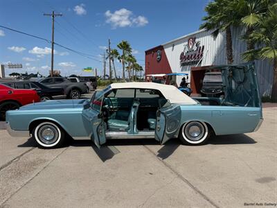 1966 Lincoln Continental 4-Door Convertible  3-Speed Automatic - Photo 37 - San Juan, TX 78589