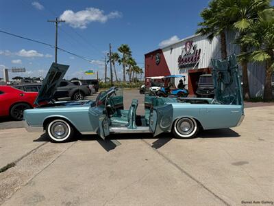 1966 Lincoln Continental 4-Door Convertible  3-Speed Automatic - Photo 32 - San Juan, TX 78589