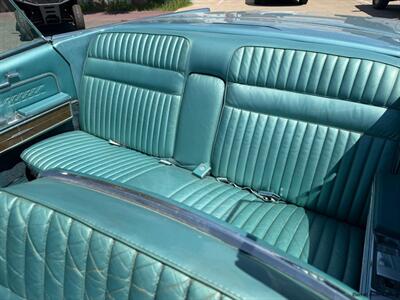 1966 Lincoln Continental 4-Door Convertible  3-Speed Automatic - Photo 18 - San Juan, TX 78589
