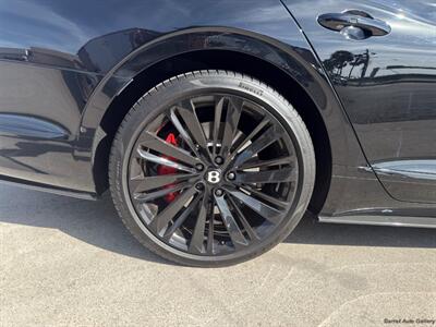 2024 Bentley Flying Spur Speed   - Photo 25 - San Juan, TX 78589