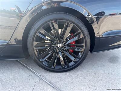2024 Bentley Flying Spur Speed   - Photo 15 - San Juan, TX 78589