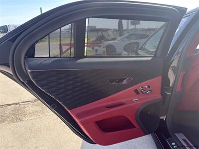 2024 Bentley Flying Spur Speed   - Photo 32 - San Juan, TX 78589
