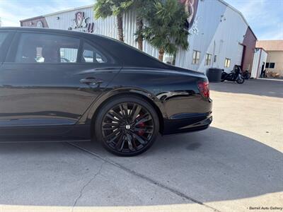 2024 Bentley Flying Spur Speed   - Photo 6 - San Juan, TX 78589