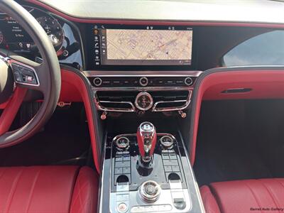 2024 Bentley Flying Spur Speed   - Photo 43 - San Juan, TX 78589