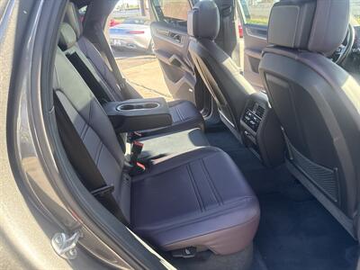 2024 Porsche Cayenne S Coupe   - Photo 33 - San J Uan, TX 78589