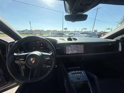 2024 Porsche Cayenne S Coupe   - Photo 14 - San J Uan, TX 78589