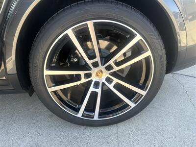 2024 Porsche Cayenne S Coupe   - Photo 24 - San J Uan, TX 78589