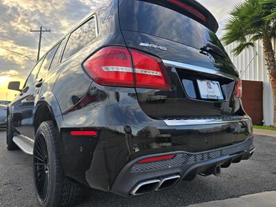 2017 Mercedes-Benz GLS AMG GLS 63   - Photo 16 - San J Uan, TX 78589