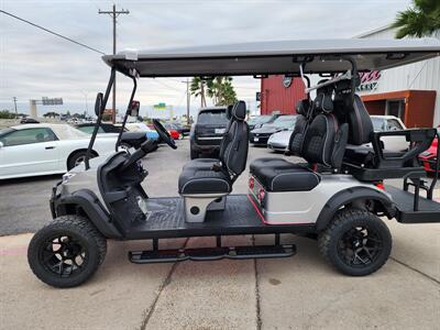 2026 VENOM STRIKE 6 SEATER LIFTED   - Photo 2 - San Juan, TX 78589