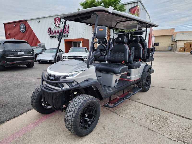 2026 VENOM STRIKE 6 SEATER LIFTED  