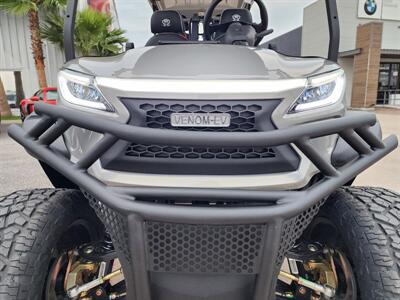 2026 VENOM STRIKE 6 SEATER LIFTED   - Photo 18 - San Juan, TX 78589