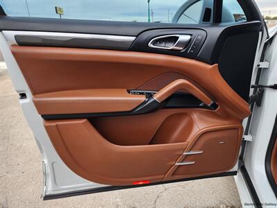 2016 Porsche Cayenne GTS   - Photo 19 - San Juan, TX 78589