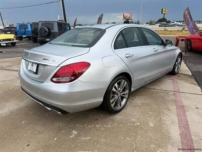 2015 Mercedes-Benz C 300   - Photo 6 - San Juan, TX 78589