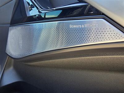 2025 BMW X6 M Competition   - Photo 42 - San J Uan, TX 78589