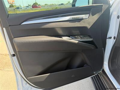 2026 Cadillac Escalade V  SUPERCHARGED - Photo 17 - San Juan, TX 78589