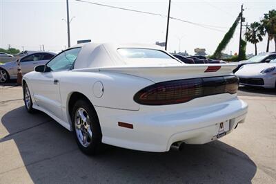 1995 Pontiac Firebird Formula   - Photo 11 - San J Uan, TX 78589