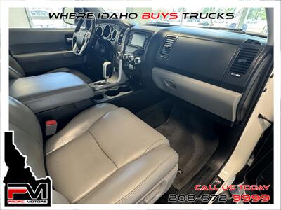2014 Toyota Sequoia Limited   - Photo 21 - Boise, ID 83713