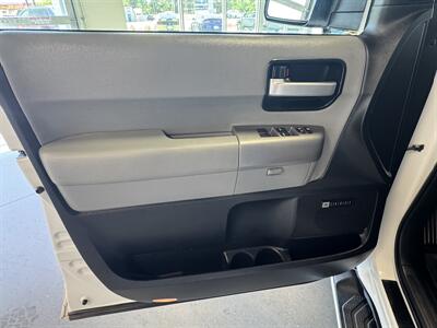 2014 Toyota Sequoia Limited   - Photo 11 - Boise, ID 83713