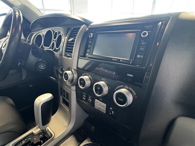 2014 Toyota Sequoia Limited   - Photo 18 - Boise, ID 83713