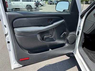 2001 GMC Sierra 1500 SL   - Photo 12 - Boise, ID 83713