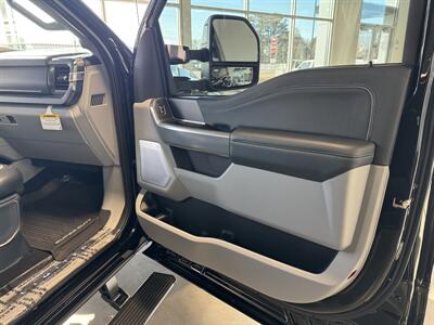 2023 Ford F-450 Super Duty Limited   - Photo 52 - Boise, ID 83713