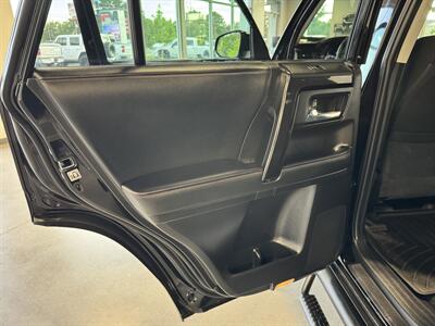 2021 Toyota 4Runner TRD Off-Road   - Photo 19 - Boise, ID 83713