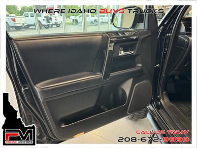 2021 Toyota 4Runner TRD Off-Road   - Photo 16 - Boise, ID 83713