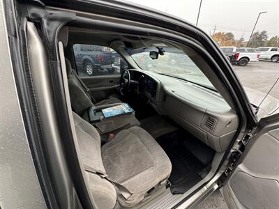 2000 Chevrolet Silverado 1500   - Photo 18 - Boise, ID 83713