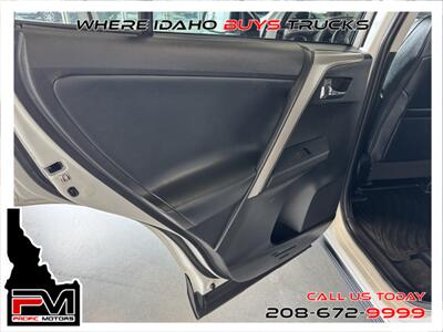 2015 Toyota RAV4 Limited   - Photo 17 - Boise, ID 83713
