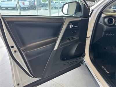 2015 Toyota RAV4 Limited   - Photo 10 - Boise, ID 83713