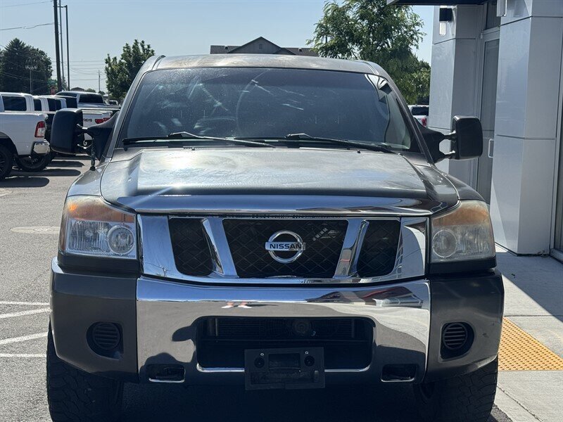 2008 Nissan Titan XE  