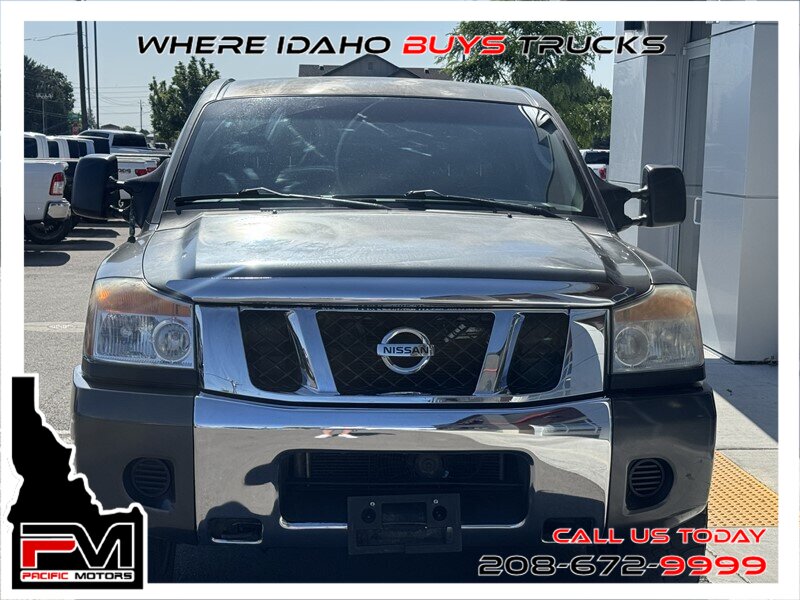 2008 Nissan Titan XE  