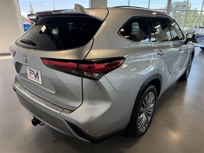 2020 Toyota Highlander Platinum   - Photo 7 - Boise, ID 83713